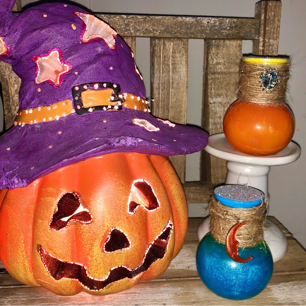 👩‍🔬 2 HANDMADE COLOR CHANGE POTION BOTTLES 👩‍🔬